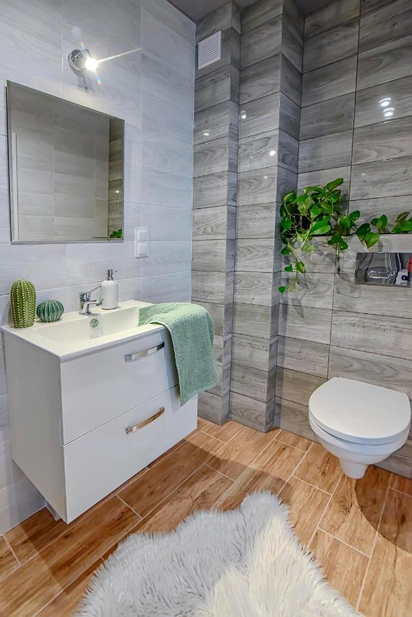 Nova Wozownia Apartment เลชโน ภายนอก รูปภาพ